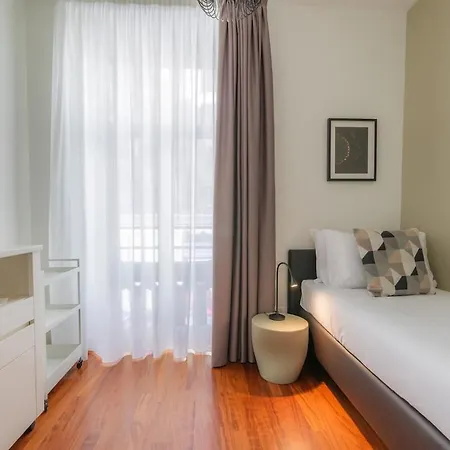 R Orchidea House 公寓